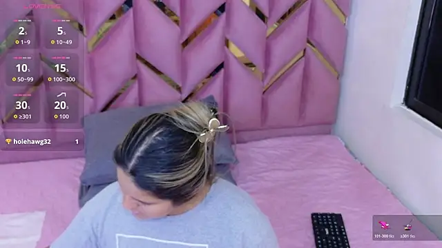 collegepawglovedaddy online show from 02/25/26, 07:47