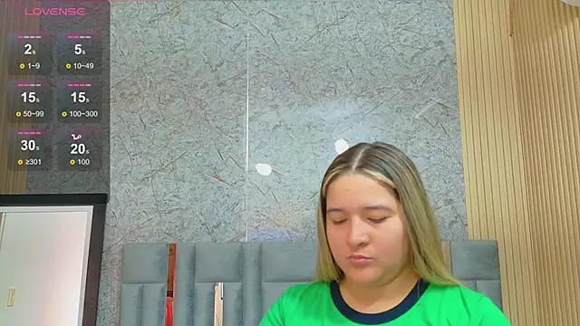 collegepawglovedaddy online show from 04/05/26, 07:53