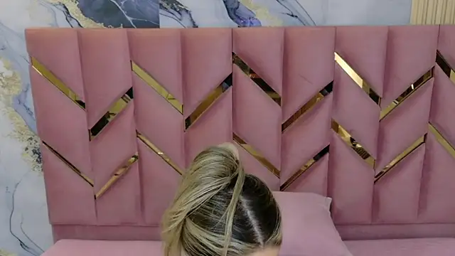 collegepawglovedaddy online show from 03/23/26, 07:36