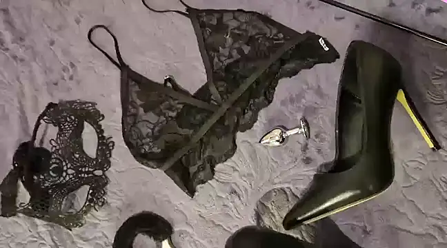 Snapshot of culbutemoi4 chatting on 03/10/25, 08:39 culbutemoi4 online show from 03/10/25, 08:39