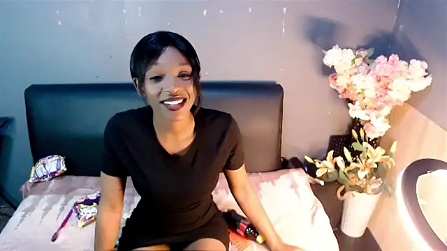 Snapshot of Ebonypreciousx chatting on 09/18/25, 09:23 Ebonypreciousx online show from 09/18/25, 09:23
