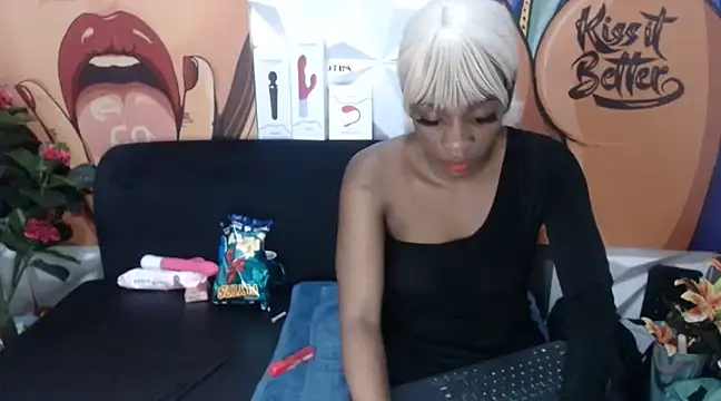 Snapshot of Ebonypreciousx chatting on 12/05/24, 03:33 Ebonypreciousx online show from 12/05/24, 03:33