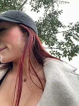 ariiel  online show from 12/17/25, 04:12