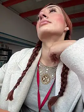 ariiel  online show from 02/21/25, 09:11