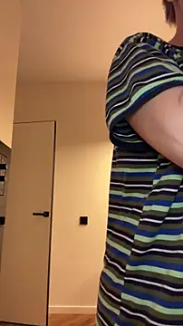 SIlviaBeyt online show from 03/25/26, 09:57