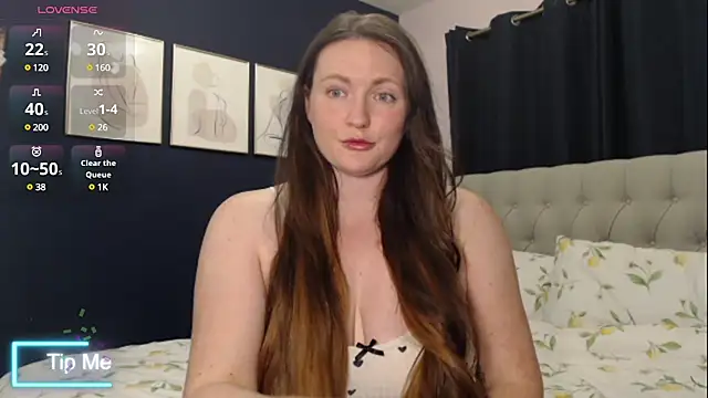 Snapshot of BustyBonnieUK chatting on 02/28/25, 09:33 BustyBonnieUK online show from 02/28/25, 09:33