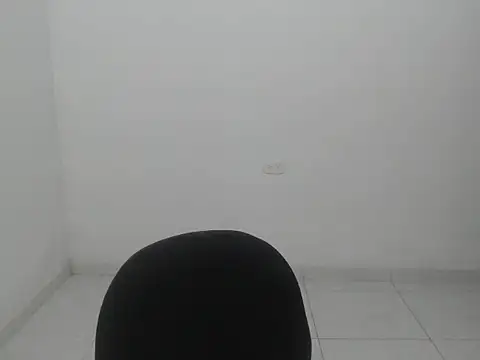 estefania224 online show from 04/11/26, 12:40