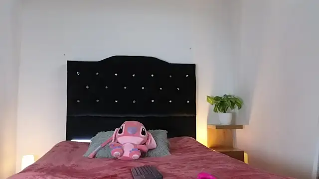 Snapshot of andrew_kamy chatting on 03/08/25, 05:22 andrew kamy online show from 03/08/25, 05:22