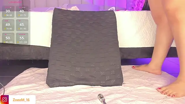 Zoe1 2 online show from 04/06/26, 07:48