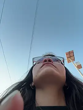 aurora divine online show from 02/25/26, 10:53