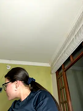 aurora divine online show from 11/15/25, 11:53