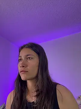 aurora divine online show from 04/14/26, 06:57