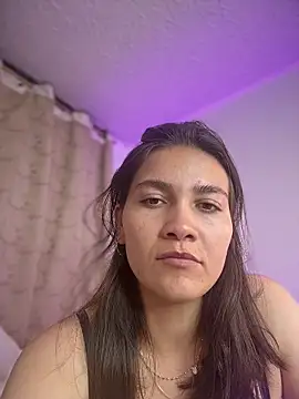aurora divine online show from 05/30/26, 08:58