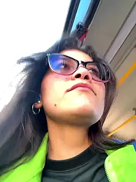 aurora divine online show from 01/16/26, 10:25