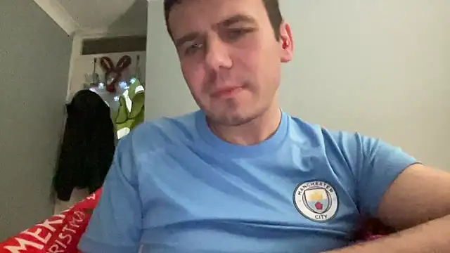 Snapshot of GotItGoin chatting on 03/23/25, 01:20 GotItGoin online show from 03/23/25, 01:20