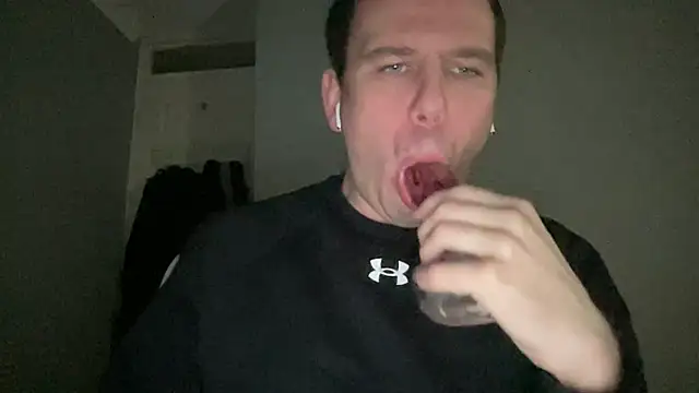 Snapshot of GotItGoin chatting on 02/21/26, 01:18 GotItGoin online show from 02/21/26, 01:18