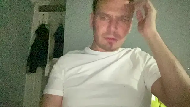 Snapshot of GotItGoin chatting on 10/02/25, 12:58 GotItGoin online show from 10/02/25, 12:58