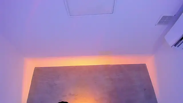 maddy walker online show from 09/28/25, 08:16