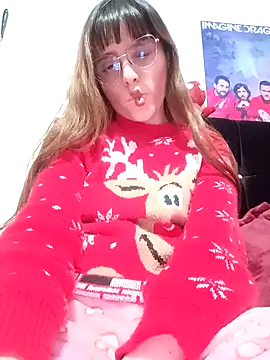 Snapshot of Lucyy-hess chatting on 12/27/24, 02:04 Lucyy-hess online show from 12/27/24, 02:04