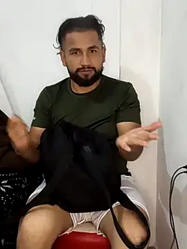Snapshot of sabor_Latino_bdsm chatting on 03/06/25, 03:13 sabor Latino bdsm online show from 03/06/25, 03:13