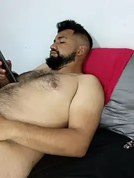 Snapshot of sabor_Latino_bdsm chatting on 09/28/25, 02:24 sabor Latino bdsm online show from 09/28/25, 02:24