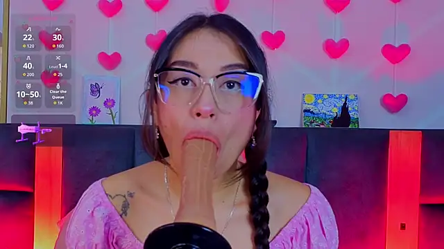 MadyJackson online show from 05/28/26, 12:00