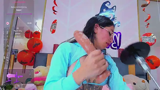 MadyJackson online show from 10/22/25, 11:53