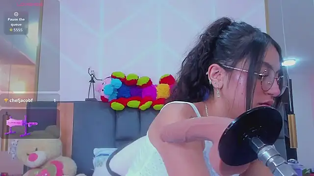 MadyJackson online show from 11/01/25, 11:48