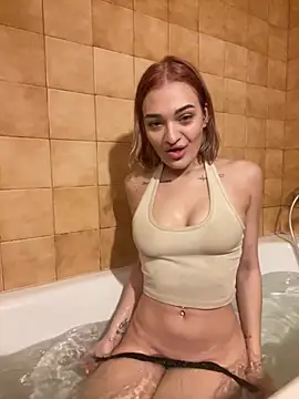 Snapshot of little_nabi chatting on 12/15/24, 02:30 little nabi online show from 12/15/24, 02:30