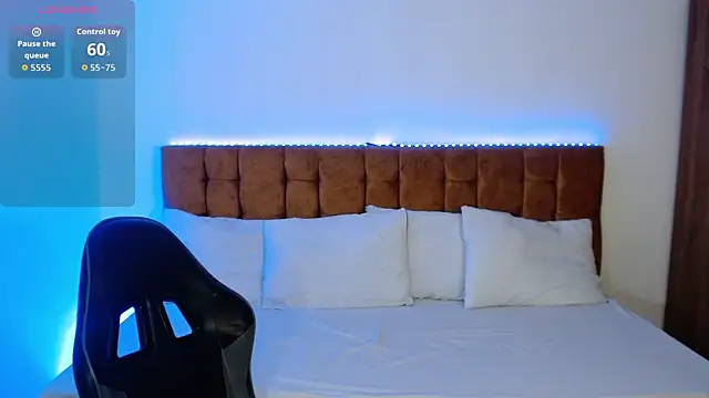 alexiaaross online show from 10/04/25, 10:22