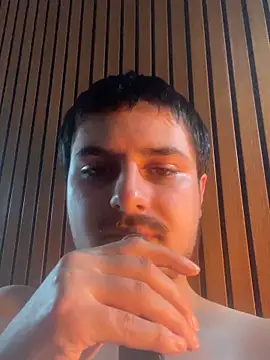 ukhornylad25 online show from 11/24/25, 02:11