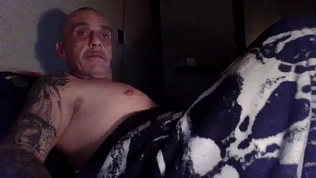 CandiedPompano online show from 10/24/25, 03:05