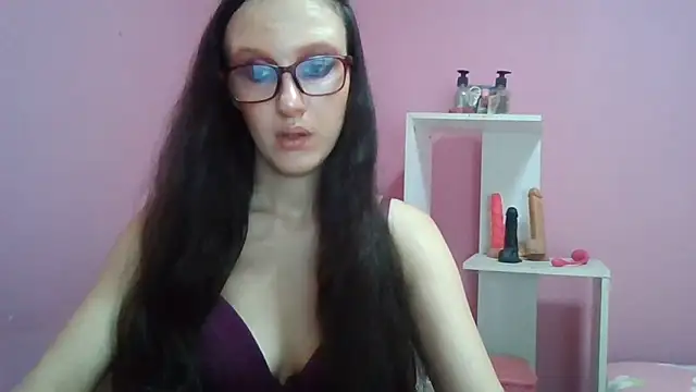 LolaBoobs online show from 06/04/26, 07:46