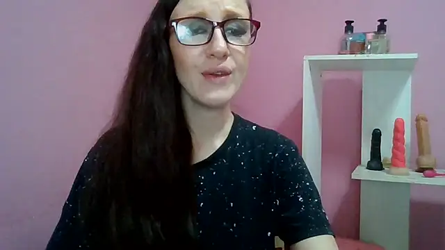 LolaBoobs online show from 06/21/26, 12:11