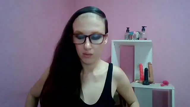 LolaBoobs online show from 06/13/26, 09:07