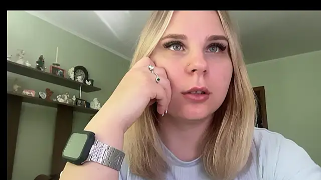 Thalia  Star online show from 03/14/26, 10:43