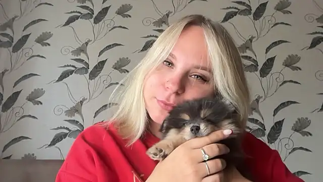 Thalia  Star online show from 10/01/25, 09:58