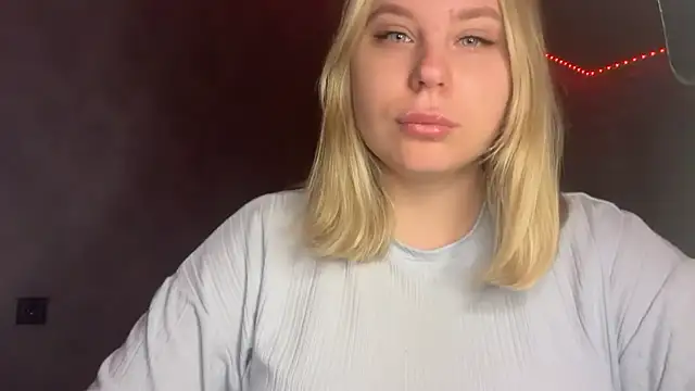 Thalia  Star online show from 11/27/25, 04:46