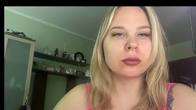 Thalia  Star online show from 03/29/26, 06:59