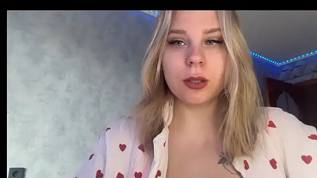 Thalia  Star online show from 04/12/26, 08:17