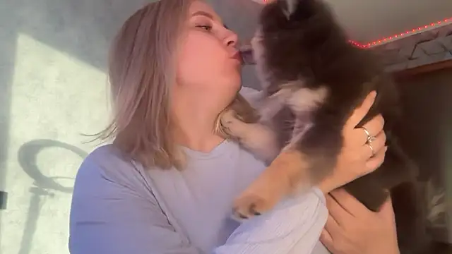 Thalia  Star online show from 11/12/25, 11:03