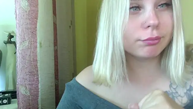 Thalia  Star online show from 09/14/25, 09:42