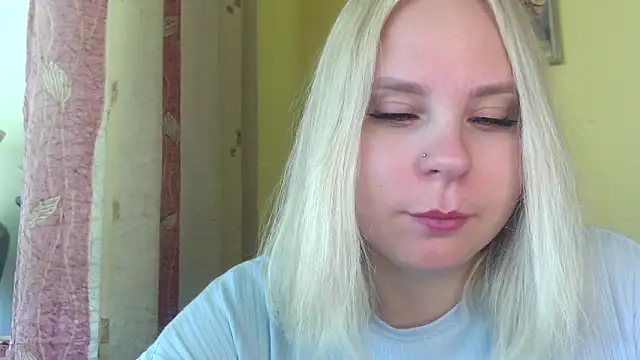 Thalia  Star online show from 09/10/25, 06:01