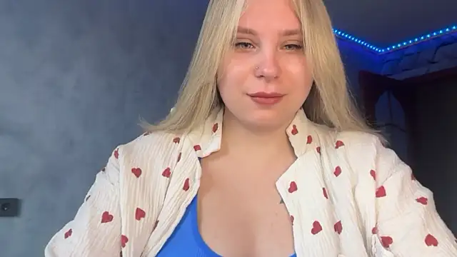 Thalia  Star online show from 11/30/25, 09:21