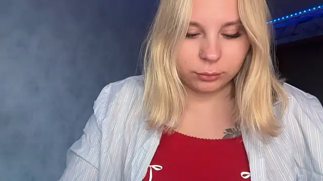 Thalia  Star online show from 10/11/25, 12:17