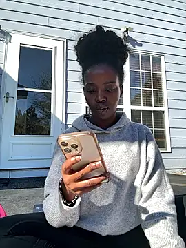 choclatepeaach online show from 01/13/26, 04:33