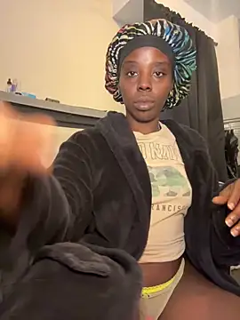 choclatepeaach online show from 03/17/26, 02:20