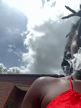 choclatepeaach online show from 04/04/26, 07:42