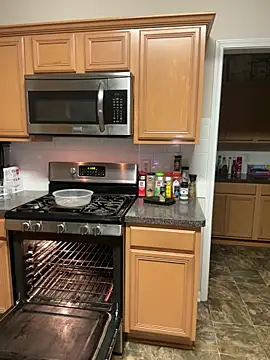 choclatepeaach online show from 11/10/25, 07:13