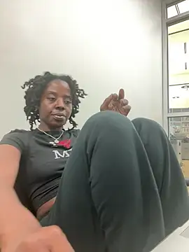 choclatepeaach online show from 03/16/26, 04:32